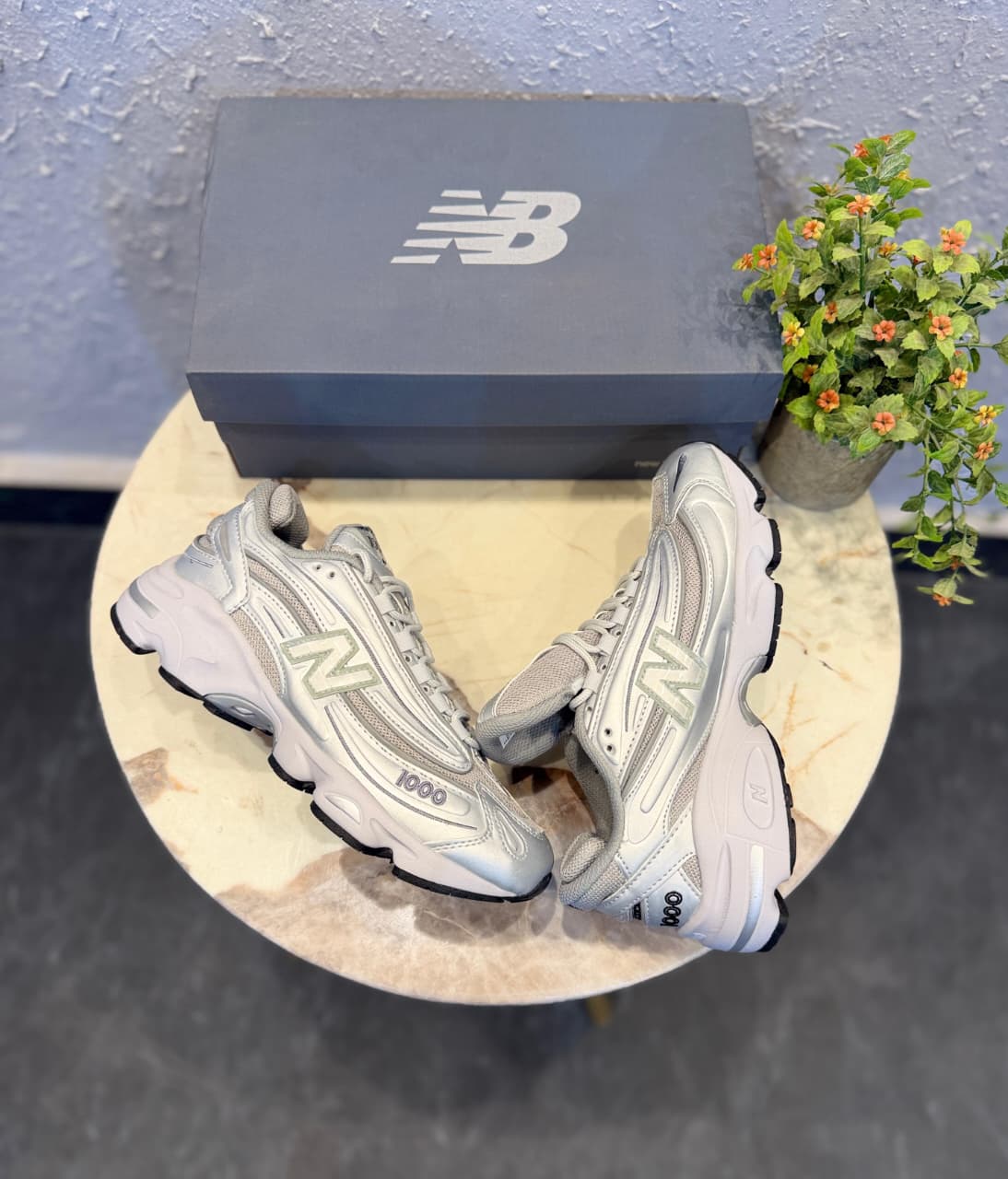 NEW BALANCE 1000 METALLIC GREY